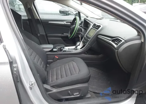 2016 Ford Fusion Se z USA, uszkodzony, nr VIN 3FA6P0H70GR138726